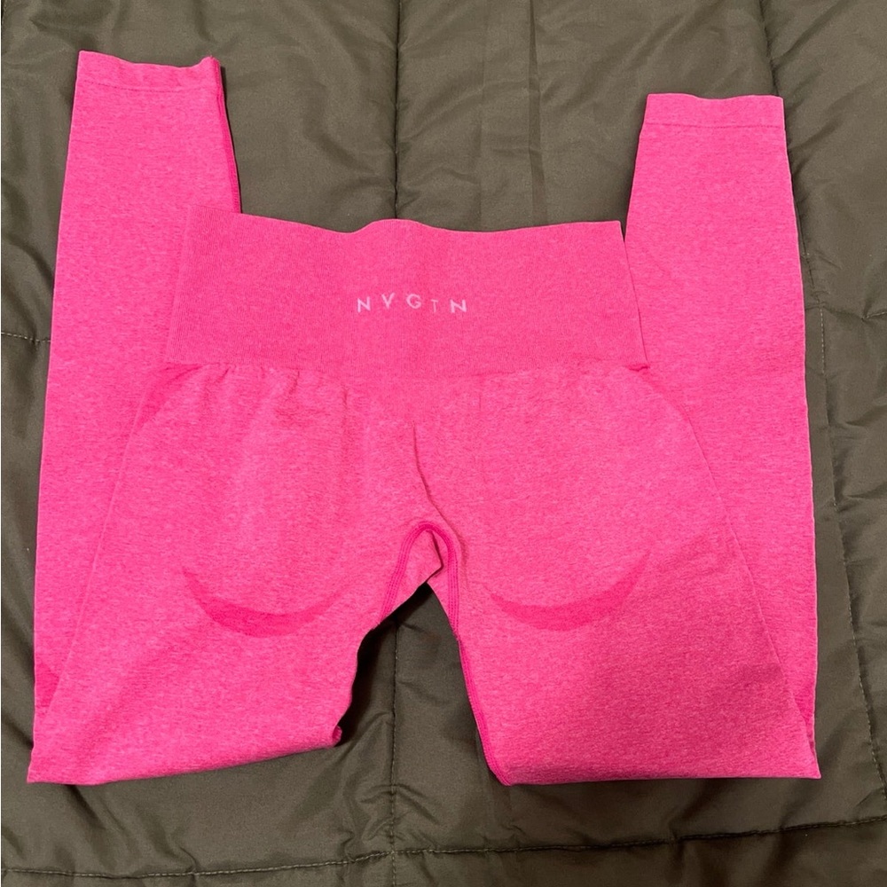 NVGTN hot pink contour seamless leggings
